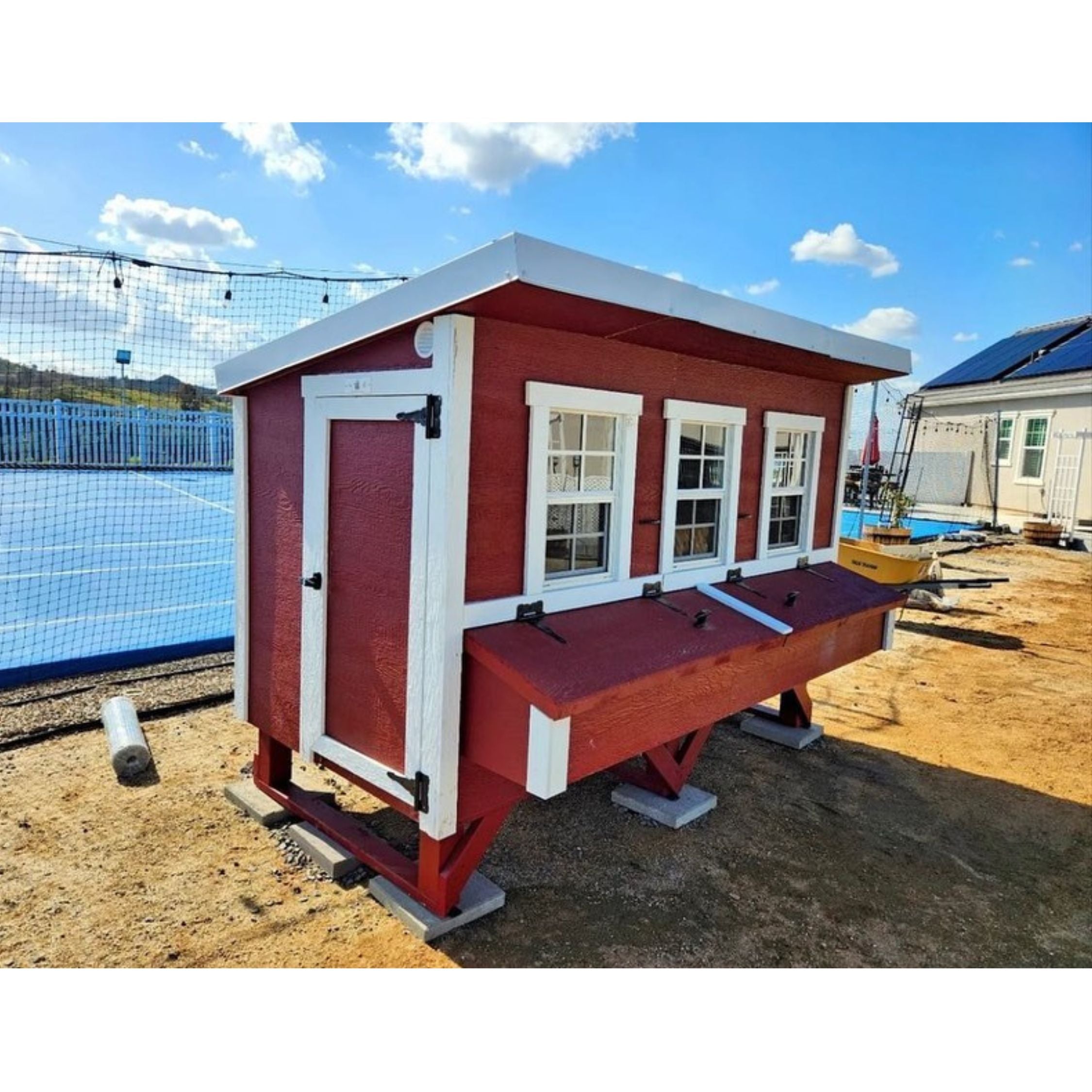 XL Chicken Coop - Up to 20 Chickens
